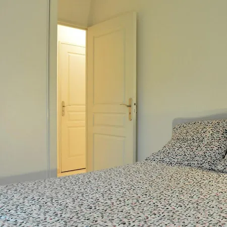 Bayonne, 1 Bedroom, 4 Persons - Fr-1-248-67 דירה *